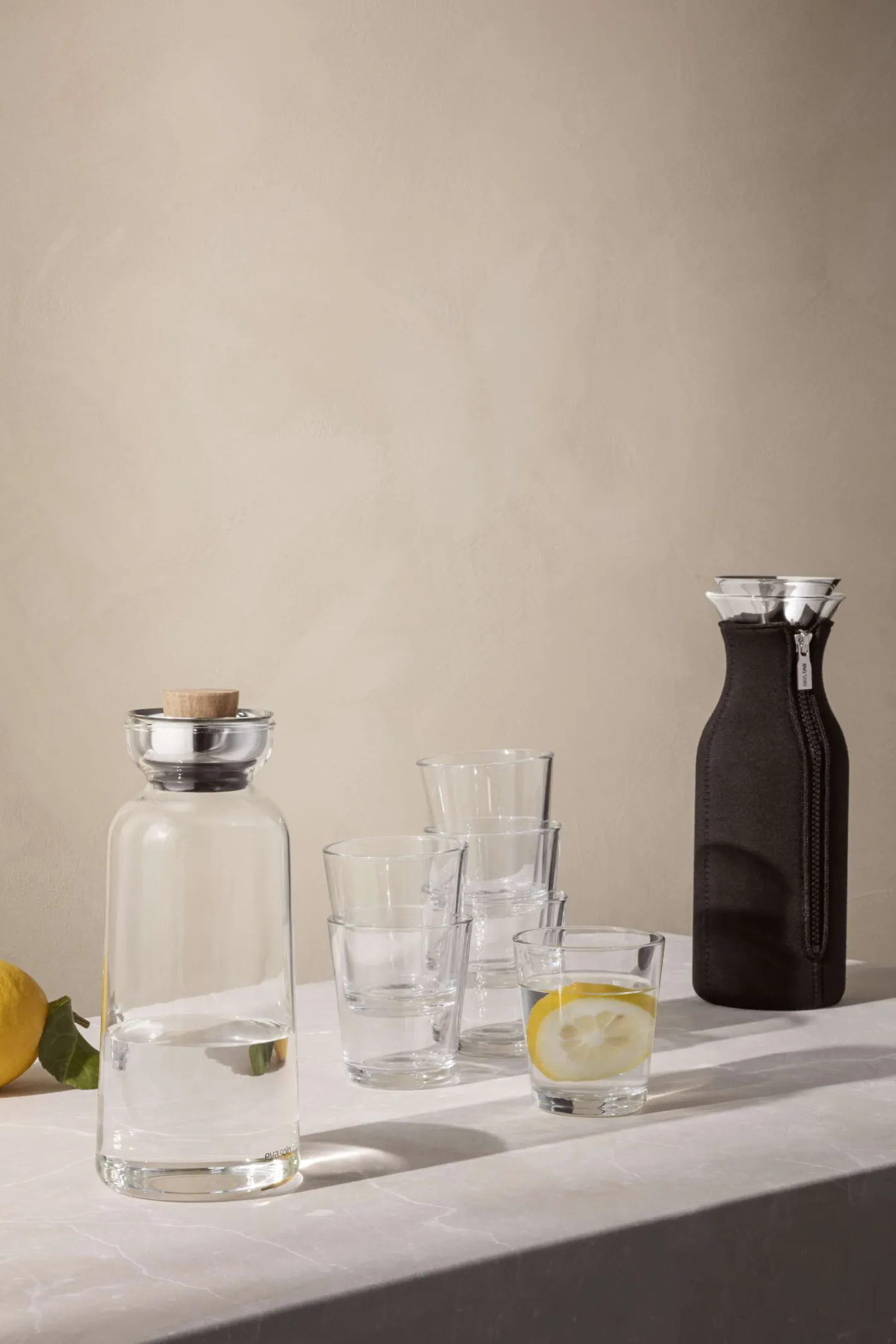 Eva Solo Karafler^Køleskabskaraffel - 1 liter - Black