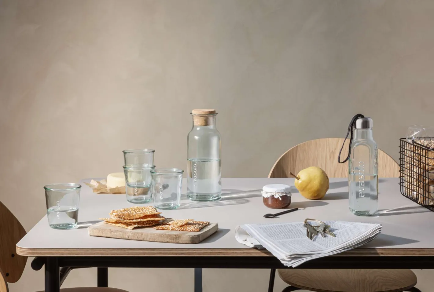 Eva Solo Karafler^Recycled glaskaraffel - 1 liter - med korkprop