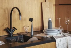 Eva Solo Opvask & Rengøring^Squeeze sæbedispenser - Elephant grey