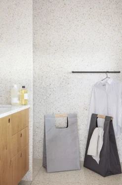 Eva Solo Badeværelse|Oprydning & Organisering^Vasketøjspose - 75 l - Light grey